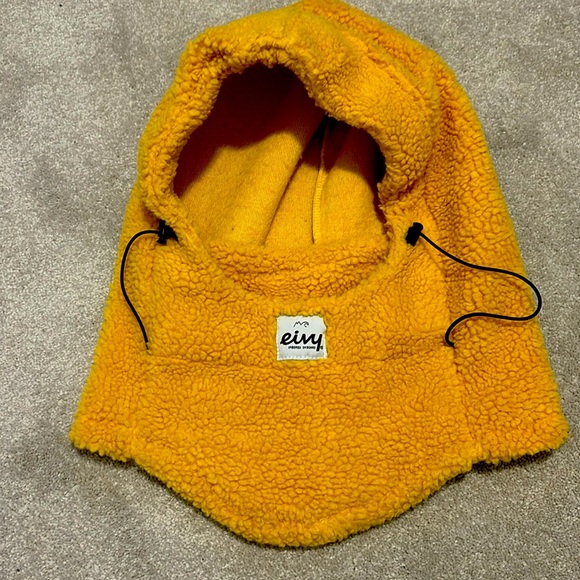 Eivy helmet cover - Picture 1 of 3